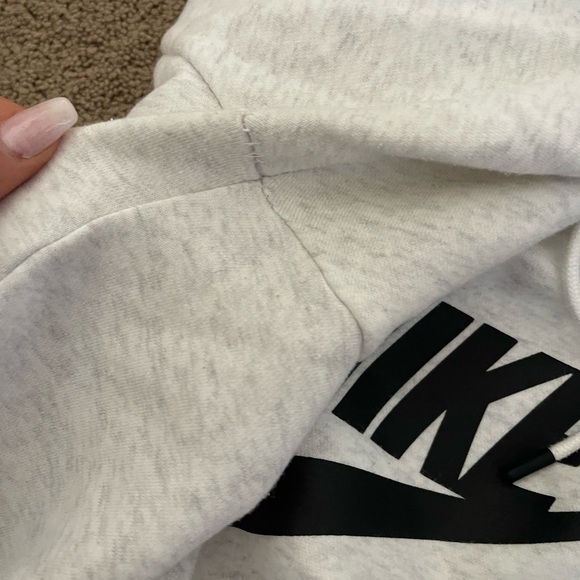 NIKE SWEATSHIRT - Picture 6 of 8